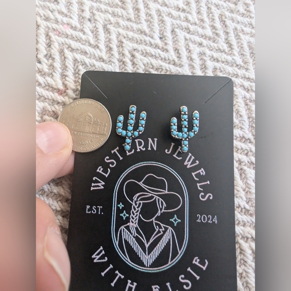 Western Stud Turquoise Cactus Earrings - Picture 4 of 6